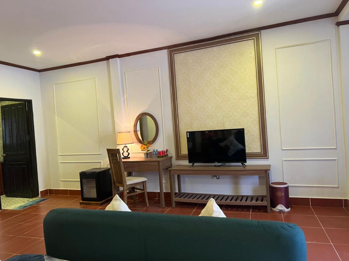 Jasmine Garden Resort Ванг-Виенг Экстерьер фото