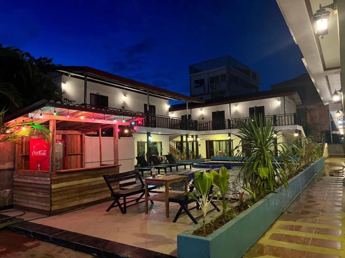 Jasmine Garden Resort Ванг-Виенг Экстерьер фото