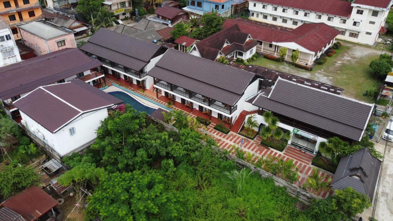 Jasmine Garden Resort Ванг-Виенг Экстерьер фото